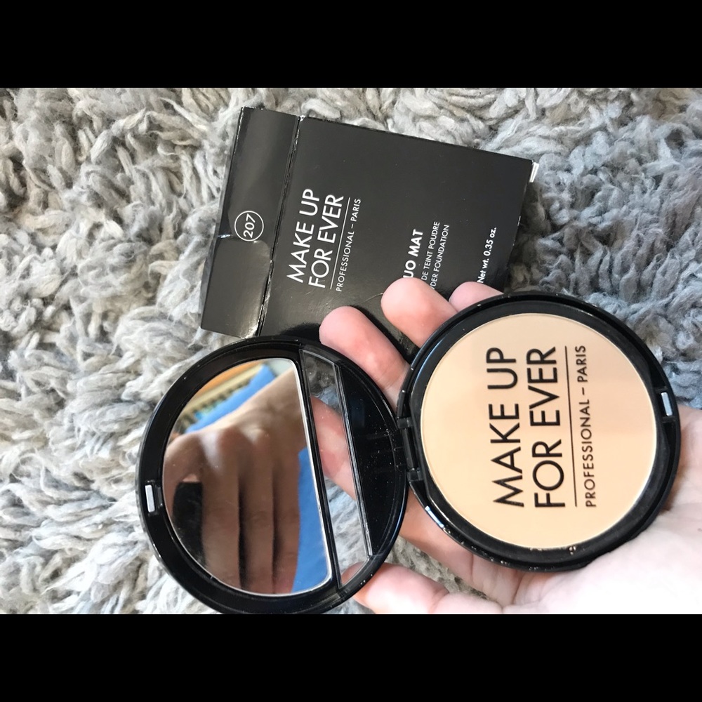 BRAND NEW makeup forever duo mat